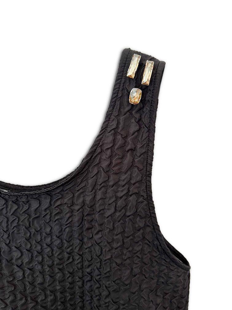 1.4.U Ελληνική Εταιρεία Ρούχων Αξεσουάρ Levi Αμάνικο Καπιτονέ Φόρεμα