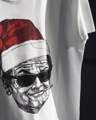 This is the coolest T-shirt for New Year! 🤘🏻

#newyeargift #gift #gifts #newyeariscoming #tshirt #jack #jacknicholson #santa #santaisastateofmind #santahat #greekbrand #greekdesigners #madeingreece #handmade